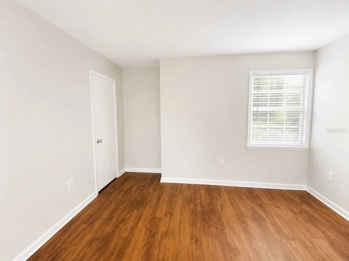 Photo 4 of 2757 L B MCLEOD Road #C