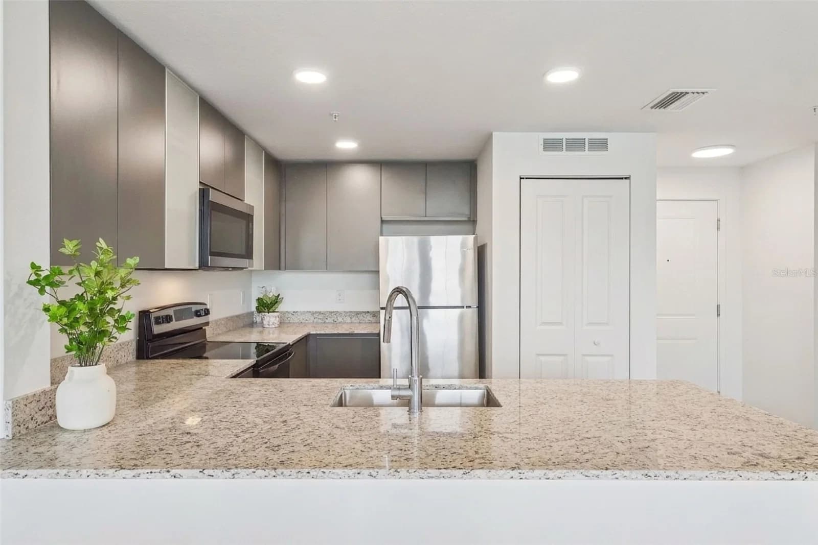 Photo 5 of 5587 MILLENIA PARK Boulevard #203