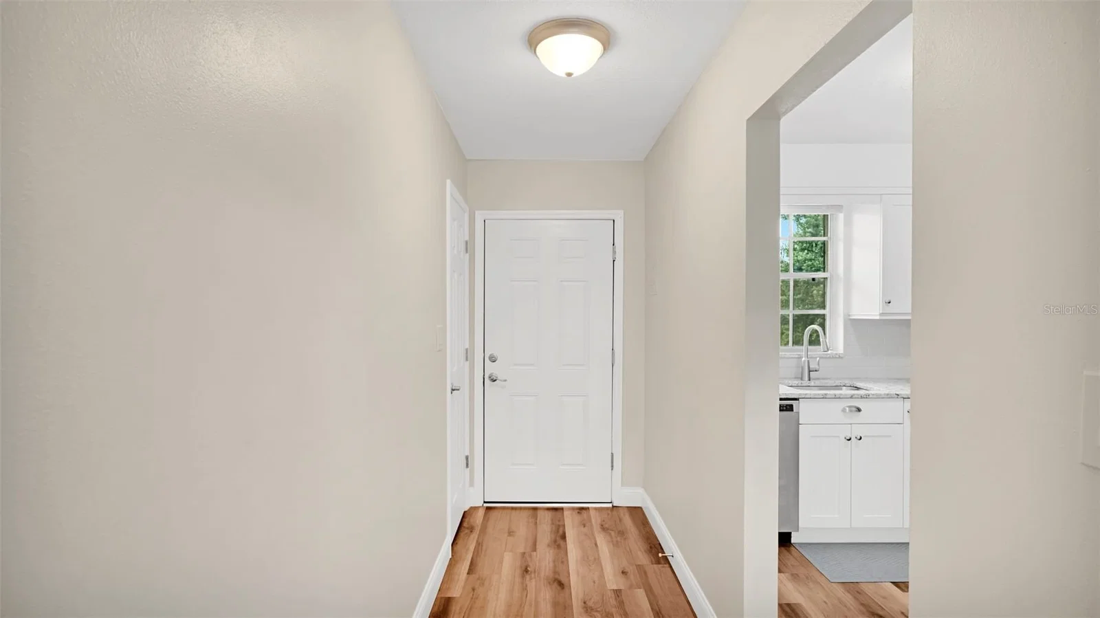 1250 DENNING Drive #127