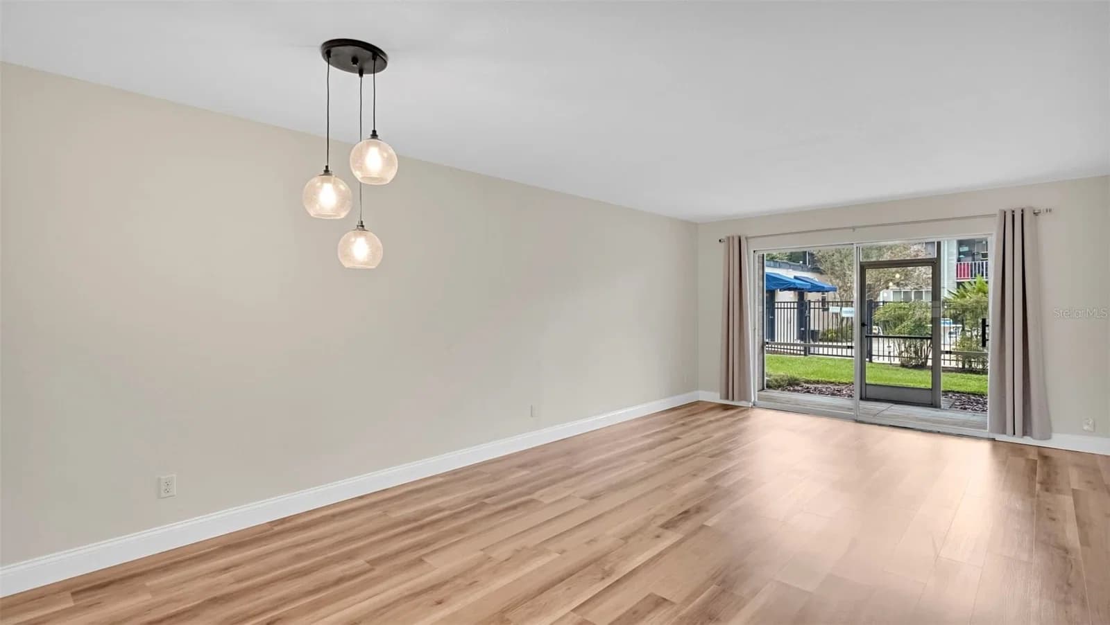 Photo 4 of 1250 DENNING Drive #127