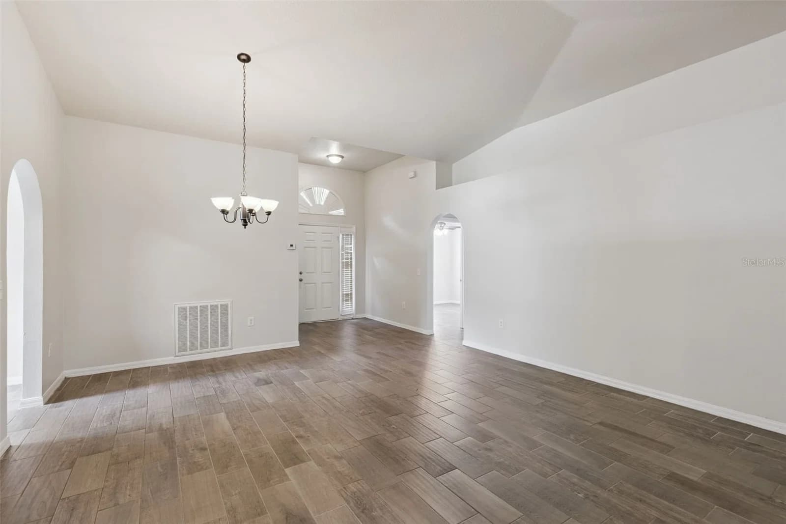 1906 CORNER GLEN Drive