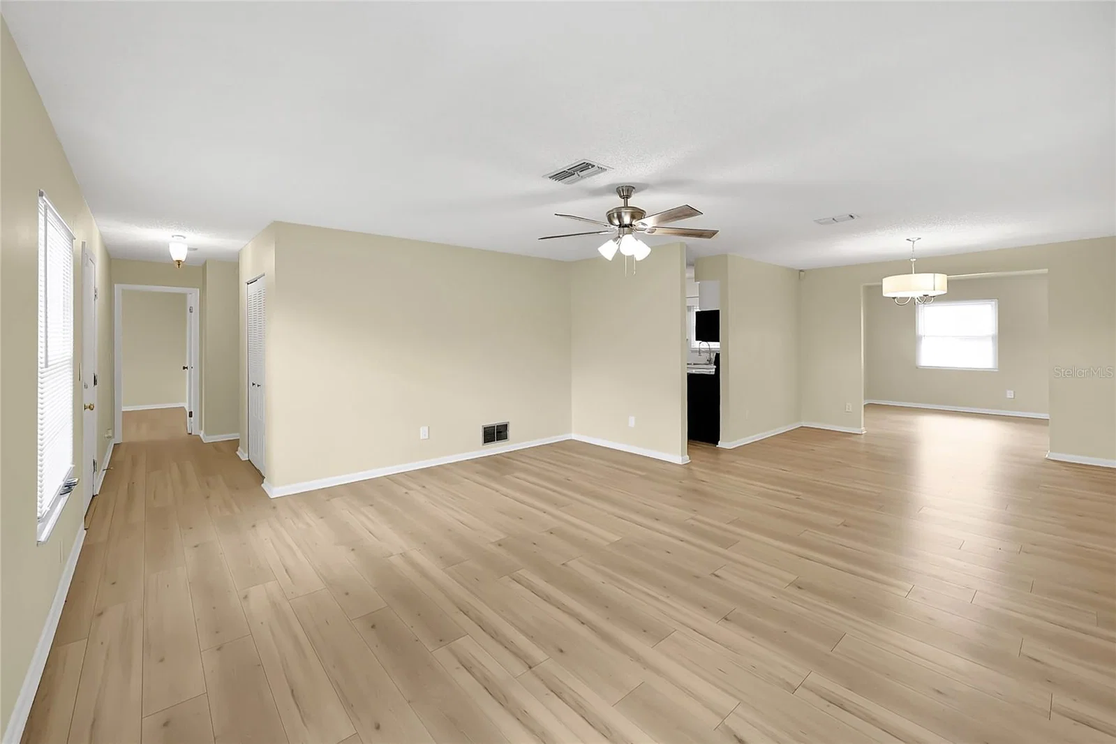 Photo 5 of 481 EMERALD Road