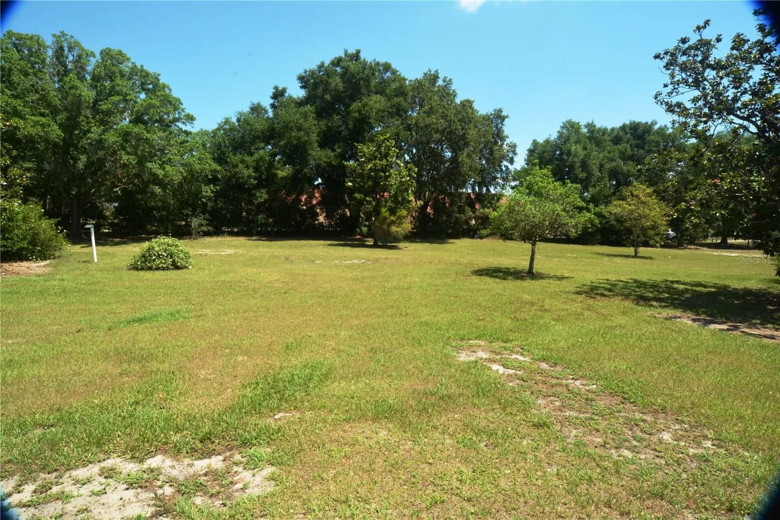 Photo 4 of 1879 LAKE EMMA Road