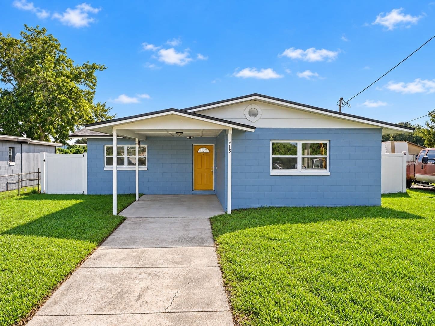 315 AMADOR Circle