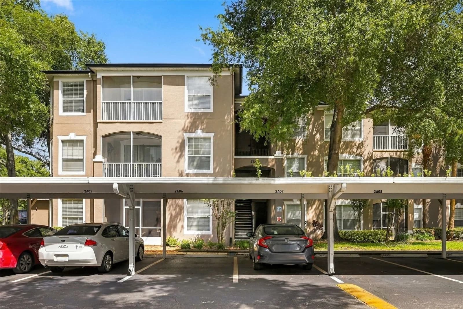 7135 YACHT BASIN Avenue #211
