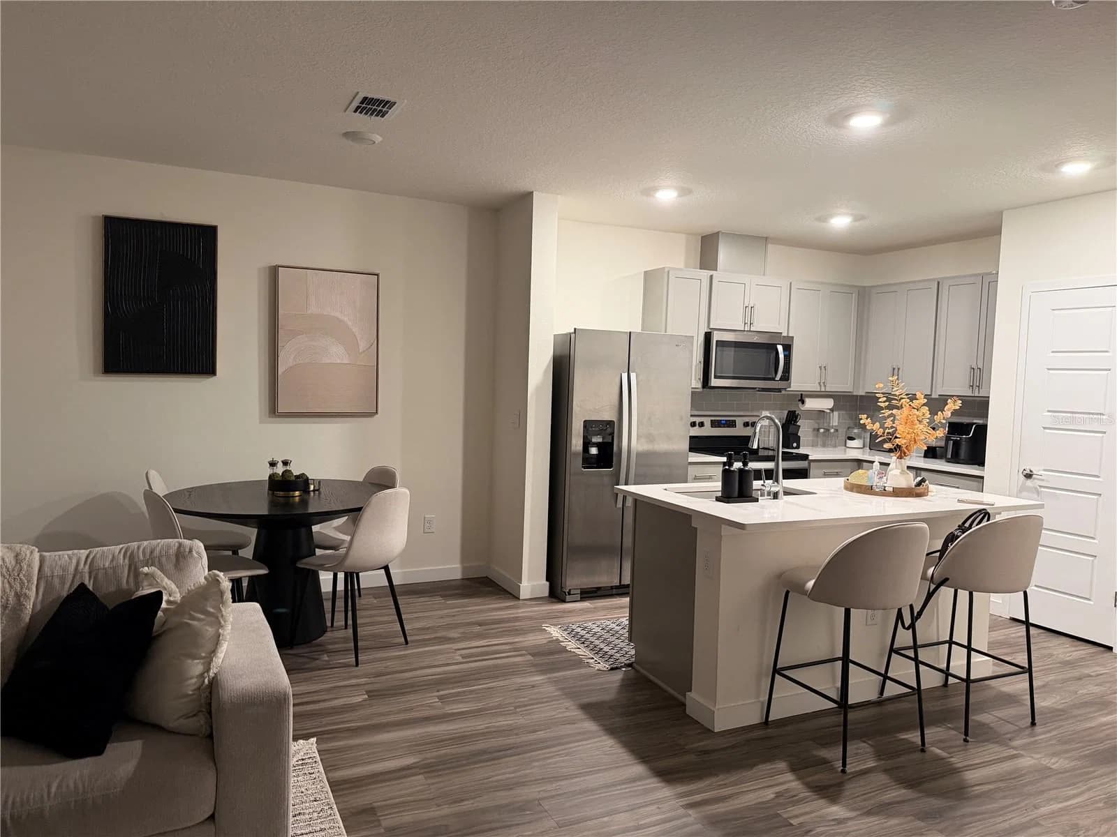 Photo 5 of 258 CAPULET Cove