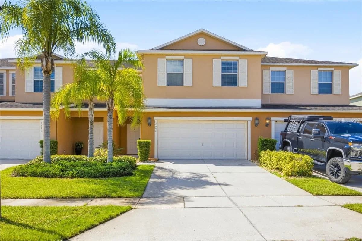 3606 RODRICK CIR
