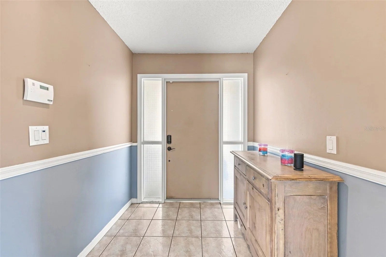 8582 CEDAR COVE Drive