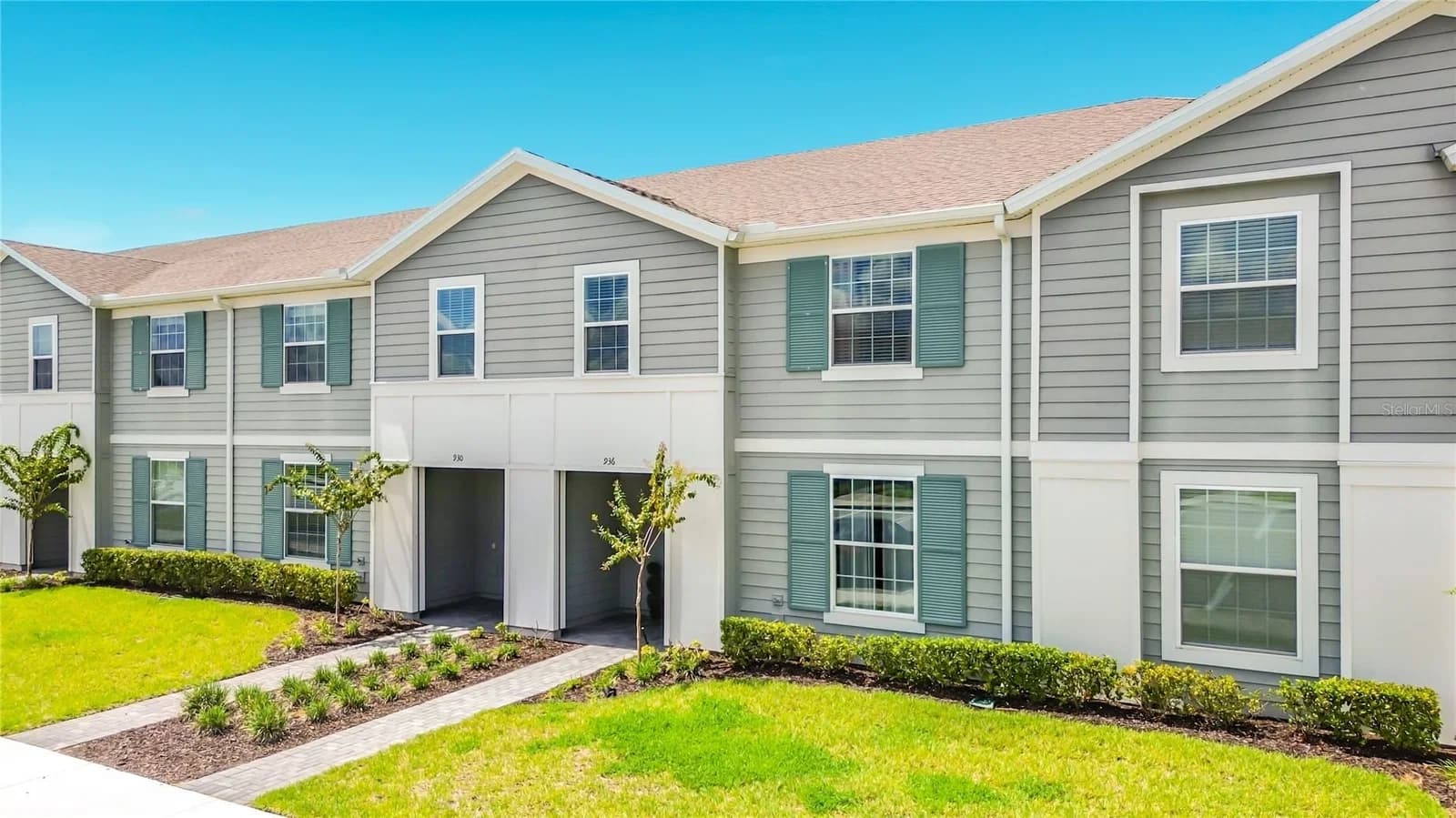 936 PARADISE Drive