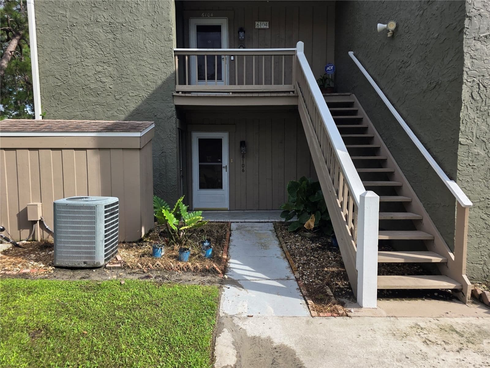 6106 PEREGRINE Avenue #C07