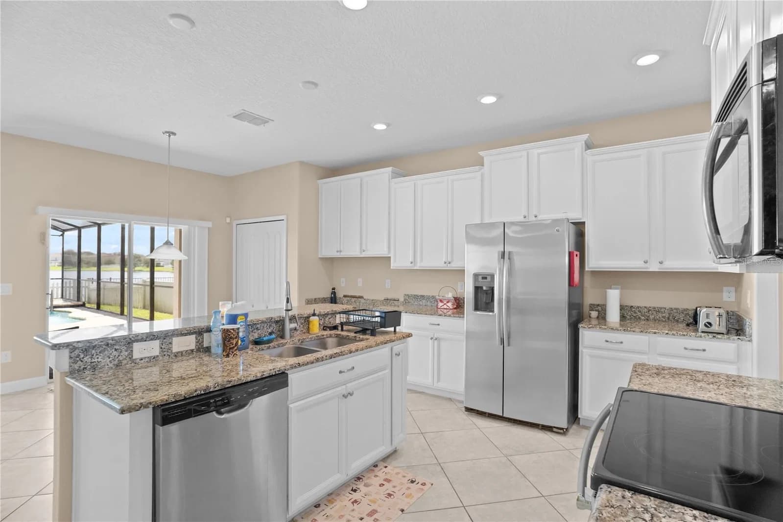 Photo 5 of 1586 THETFORD Circle