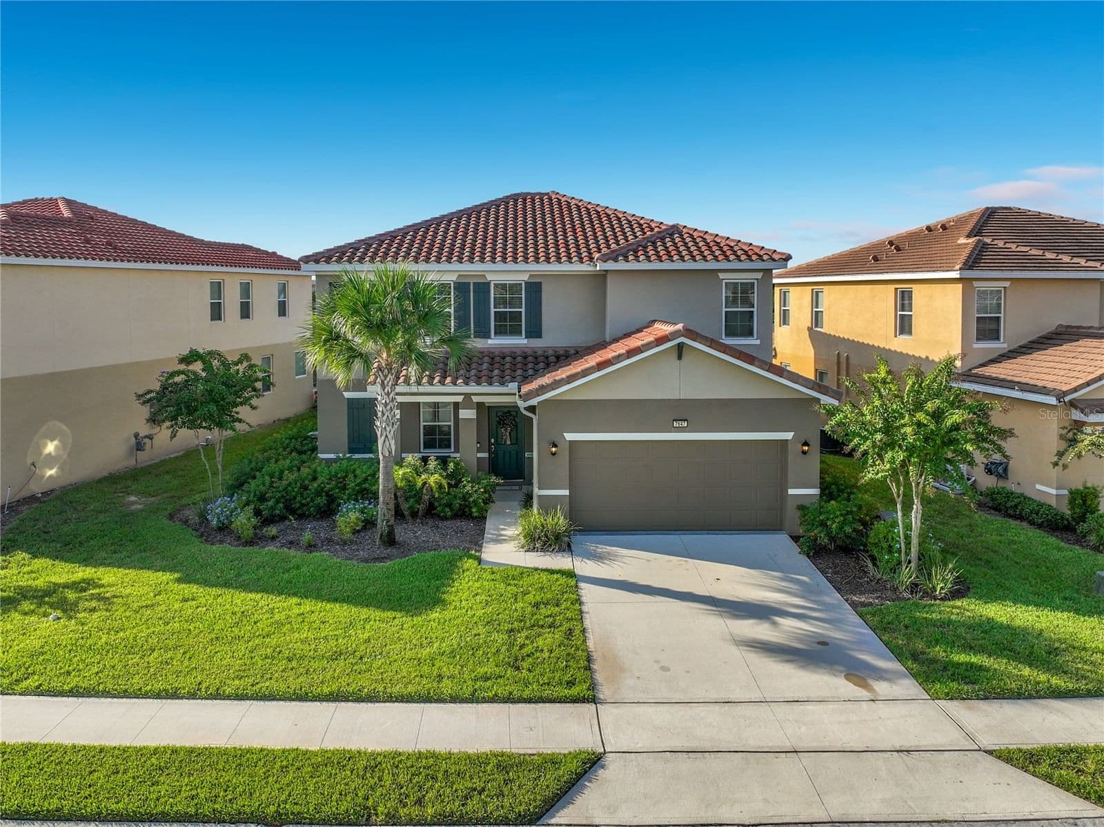 7647 OAKMOSS Loop
