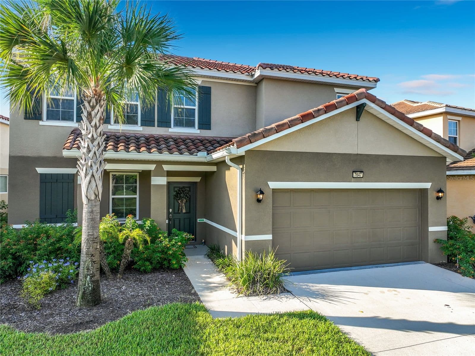 7647 OAKMOSS Loop