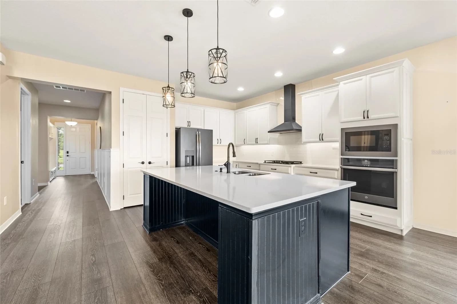 Photo 5 of 16668 SANCTUARY Drive