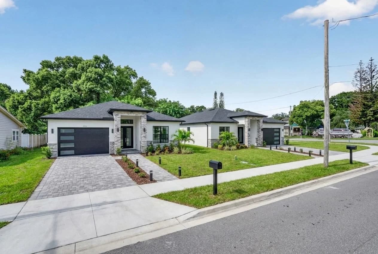 Photo 4 of 5102 SUNRISE Boulevard