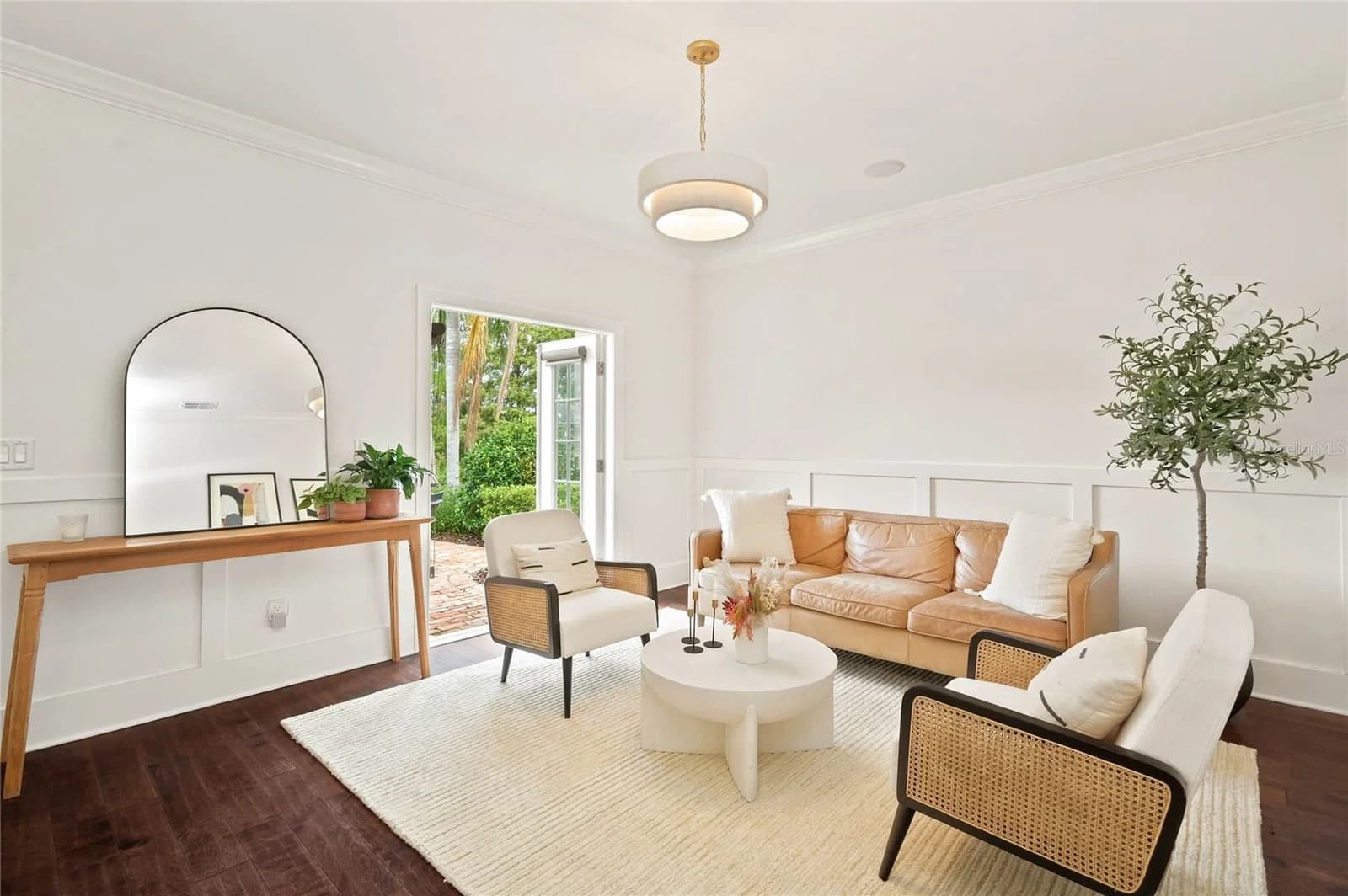 Photo 4 of 1707 ASHER Lane