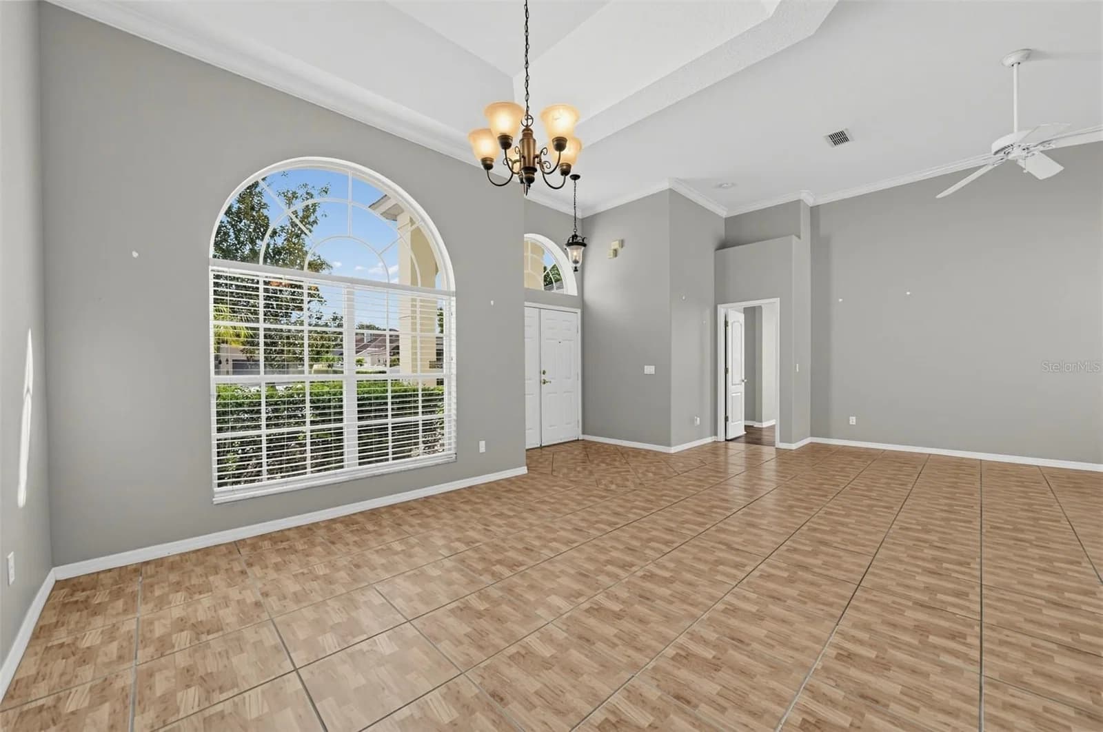 Photo 5 of 966 LONGWOOD CLUB Place