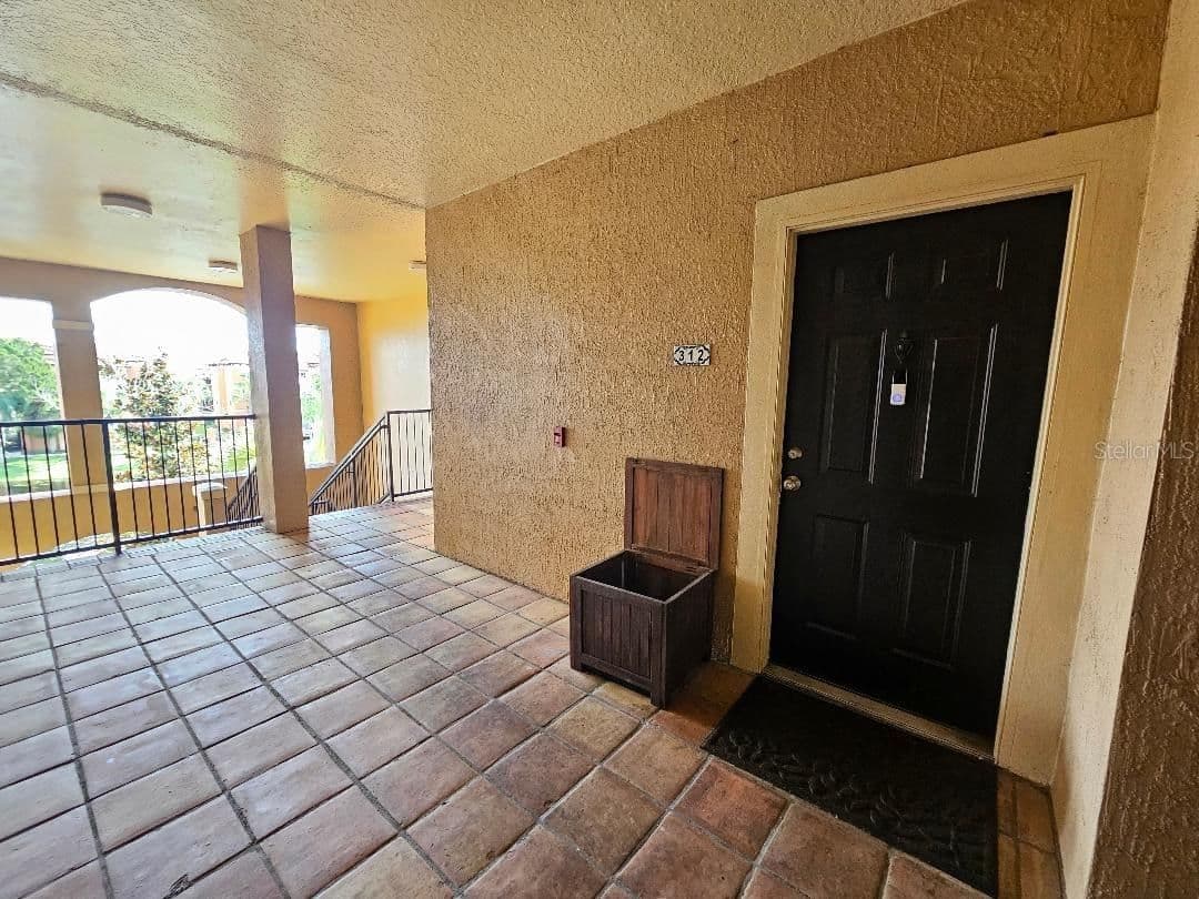 Photo 4 of 5572 METROWEST Boulevard #312