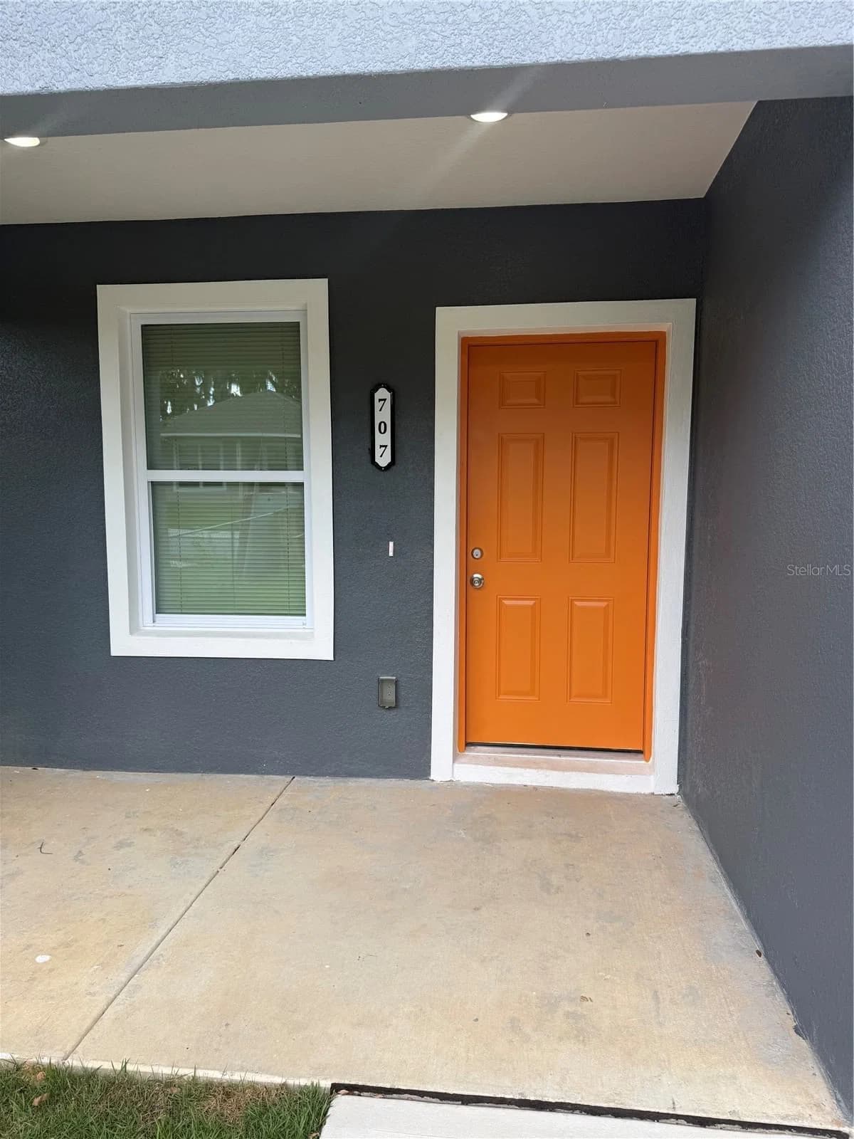 Photo 5 of 707 9TH Street