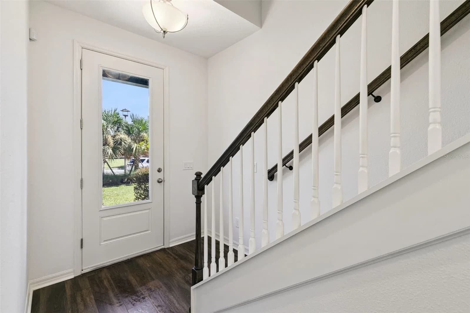 Photo 4 of 13112 BOVET Avenue