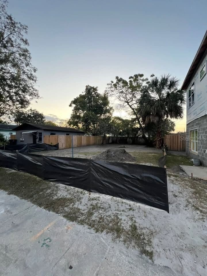 706 LEE Avenue