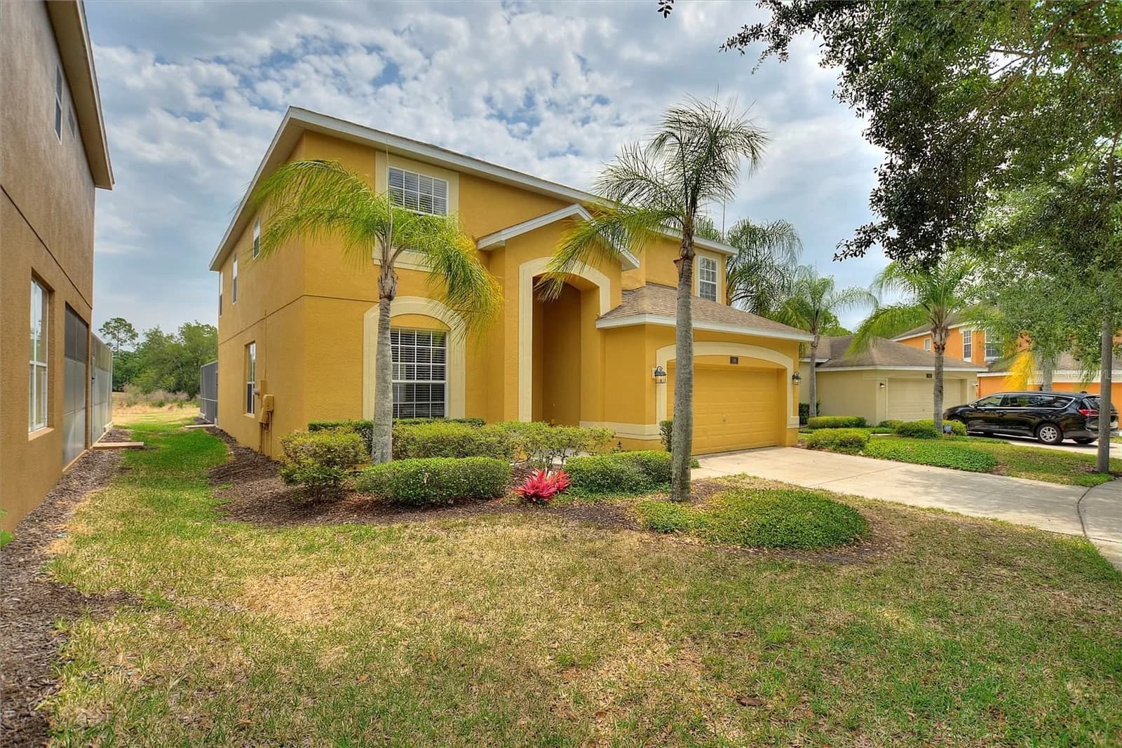 146 AFRICAN DAISY Court