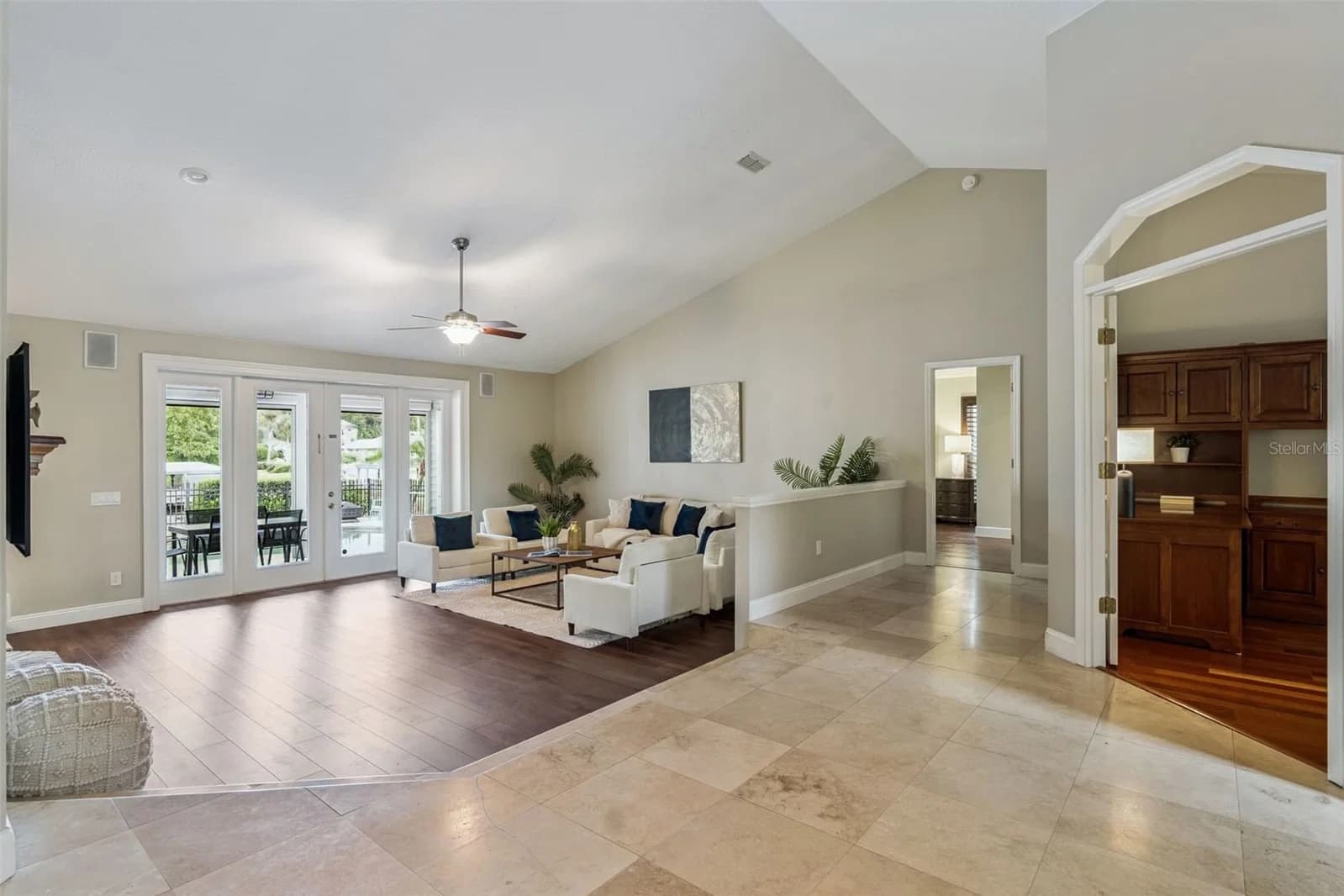 Photo 5 of 333 BRANTLEY CLUB Place