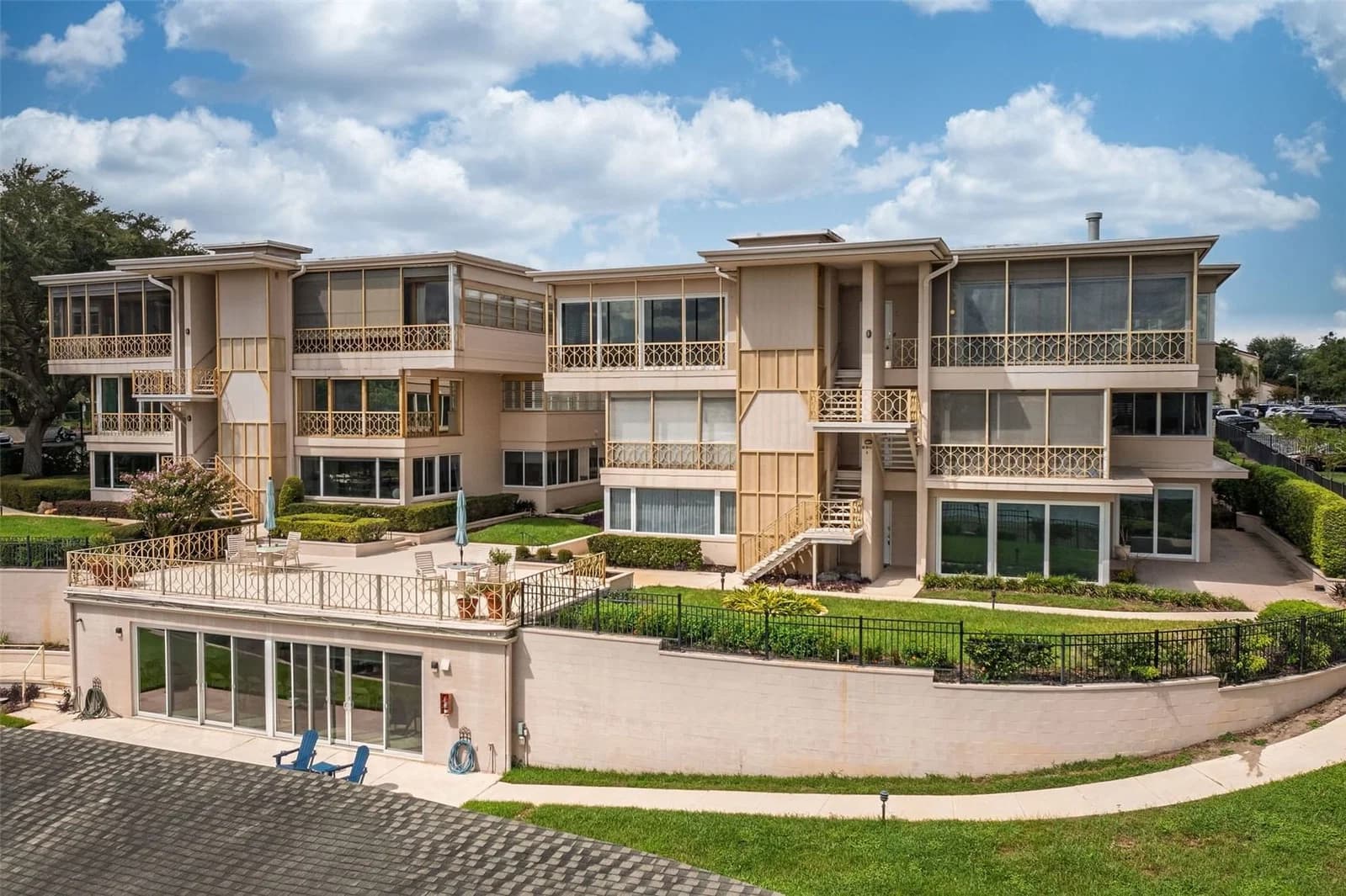 311 MORSE Boulevard #1-5