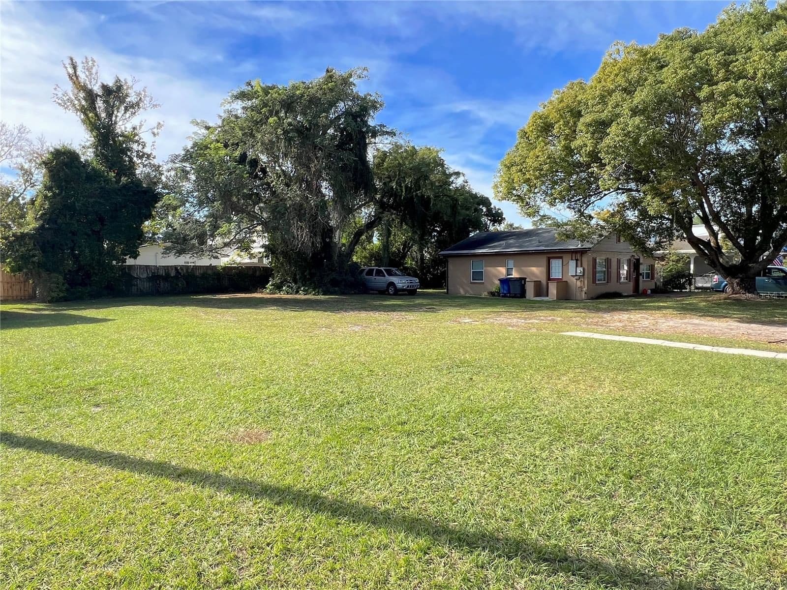 786 CANTON Avenue