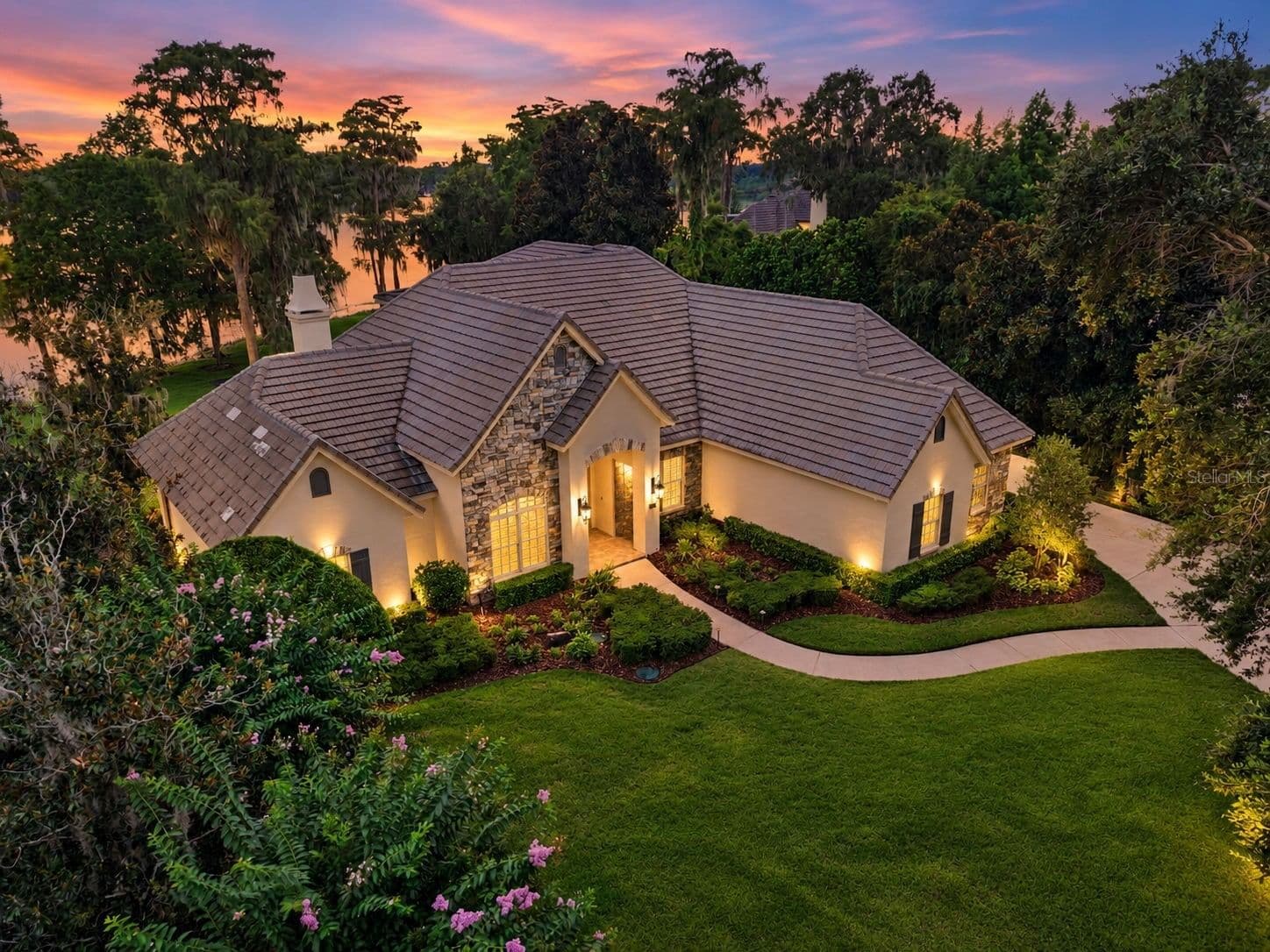 5115 CRANES POINT Court