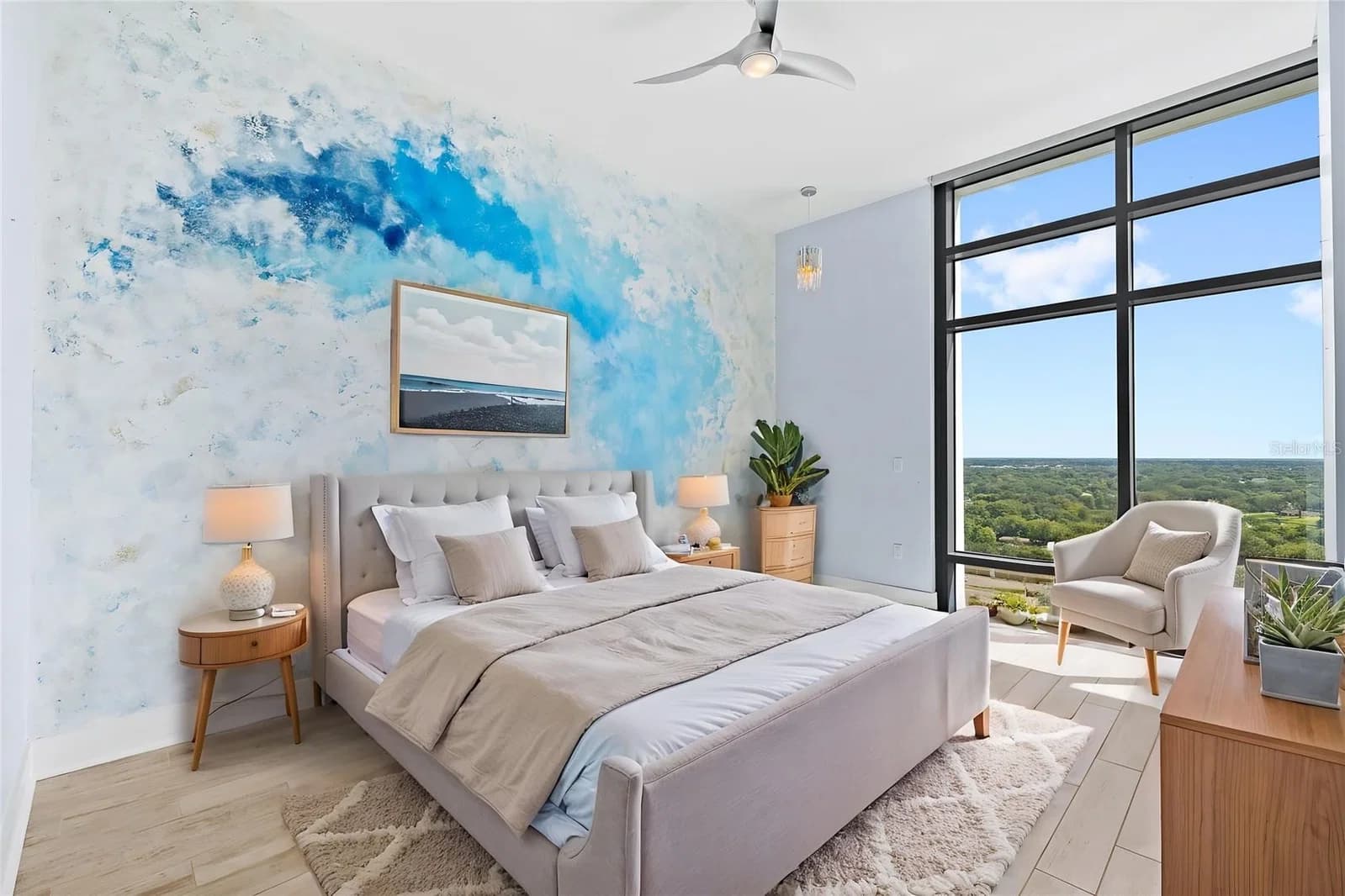 Photo 5 of 260 OSCEOLA Avenue #1611