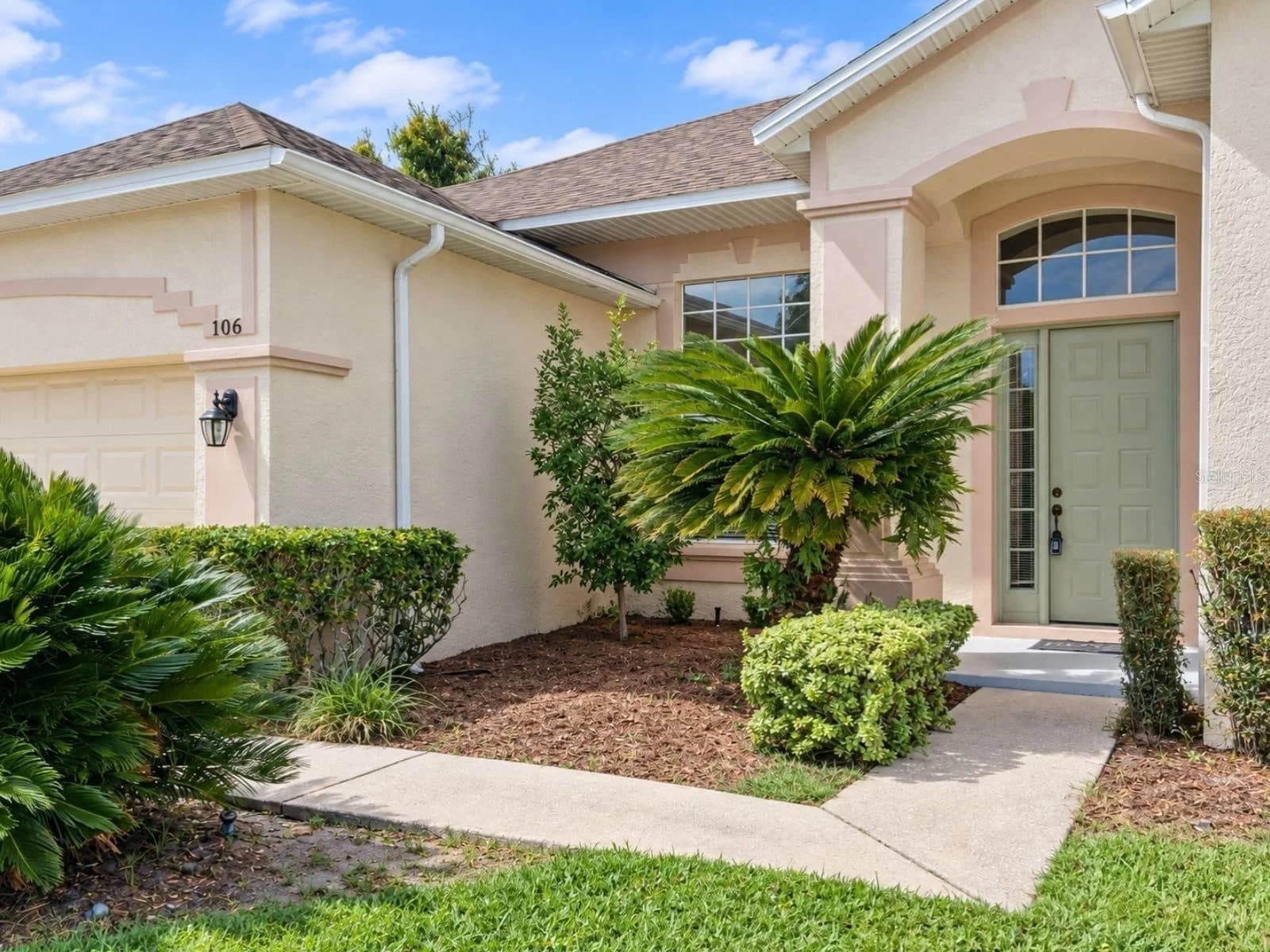 106 SOUTHERN PINE Way