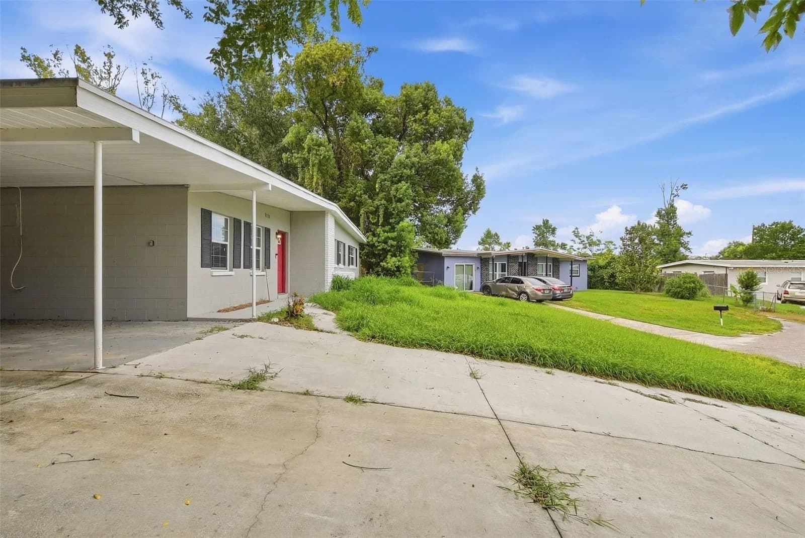 6138 OAKCREST Circle