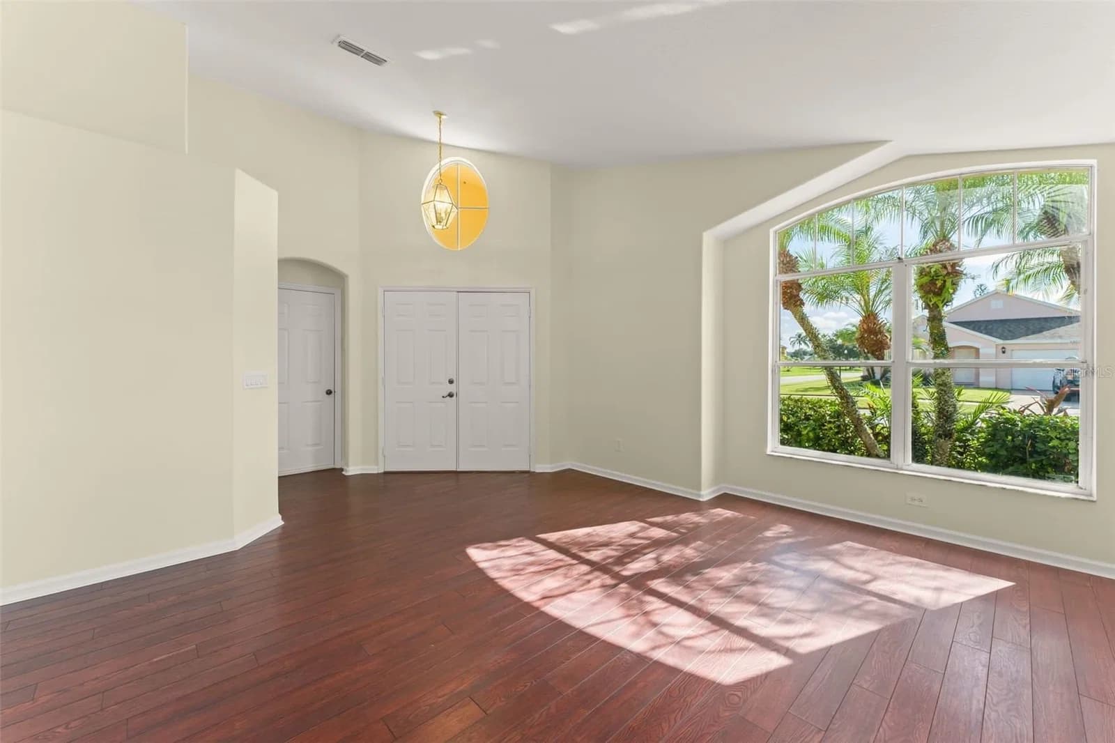 Photo 5 of 6865 BOUGAINVILLEA CRESCENT Drive