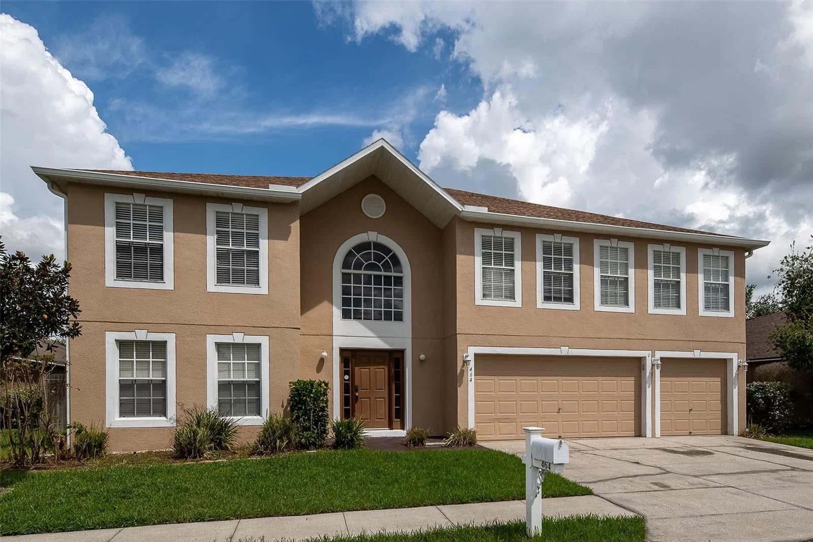 464 FISH HAWK Drive
