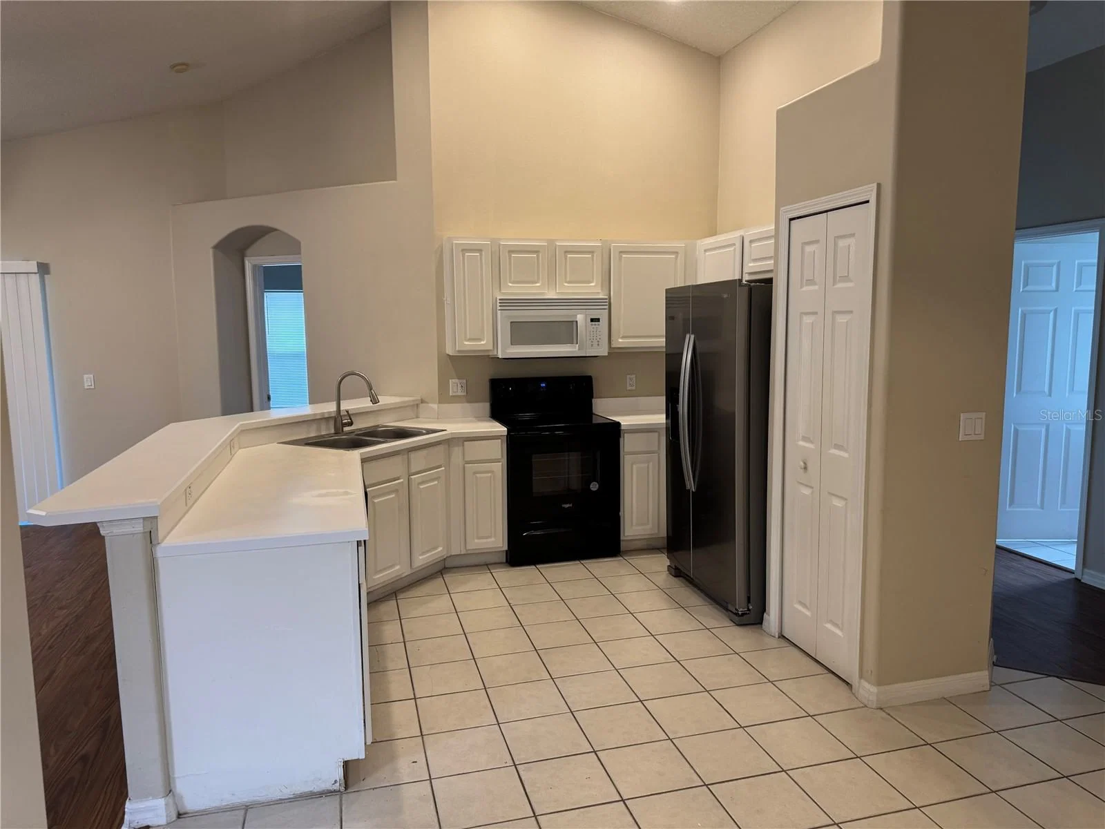 Photo 4 of 3215 CRYSTAL CREEK Boulevard