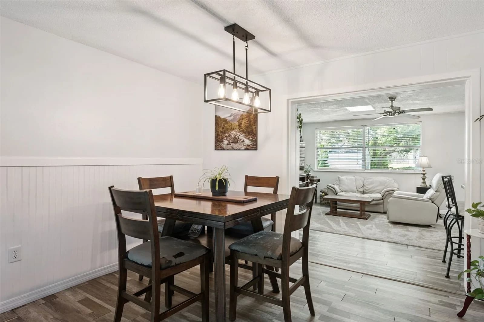 Photo 5 of 6316 HILLWOOD Drive