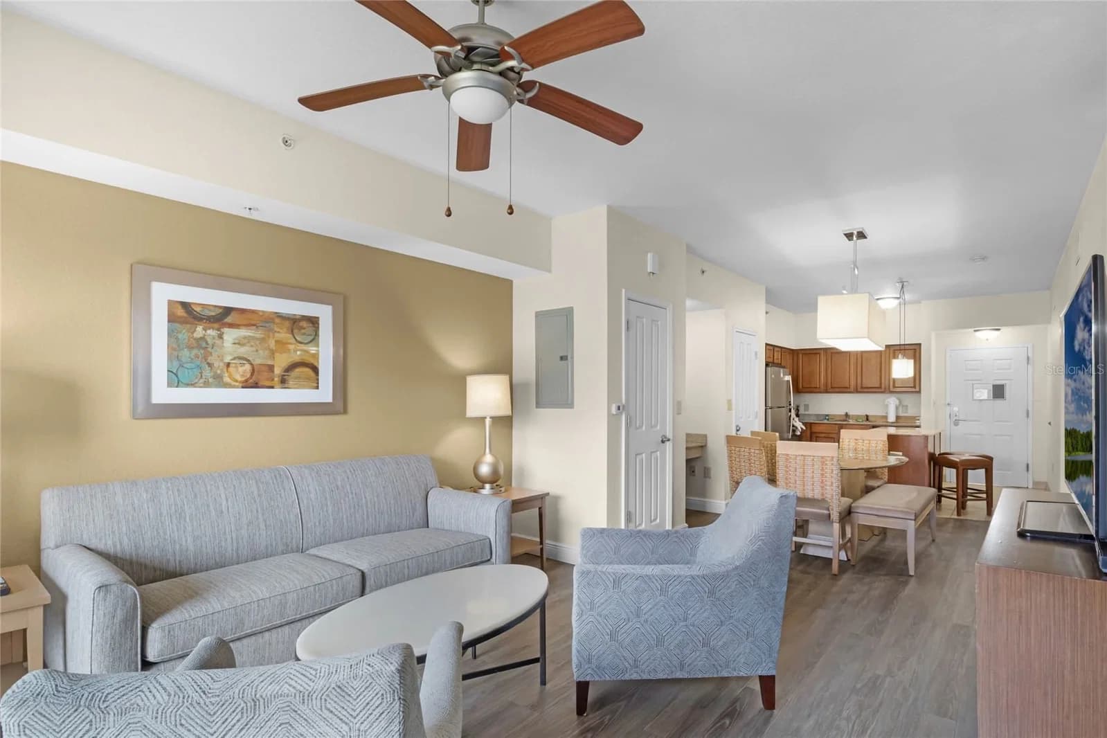 Photo 4 of 12538 FLORIDAYS RESORT Drive #604C