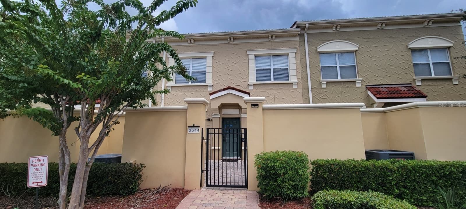 2544 BELLA VISTA Drive