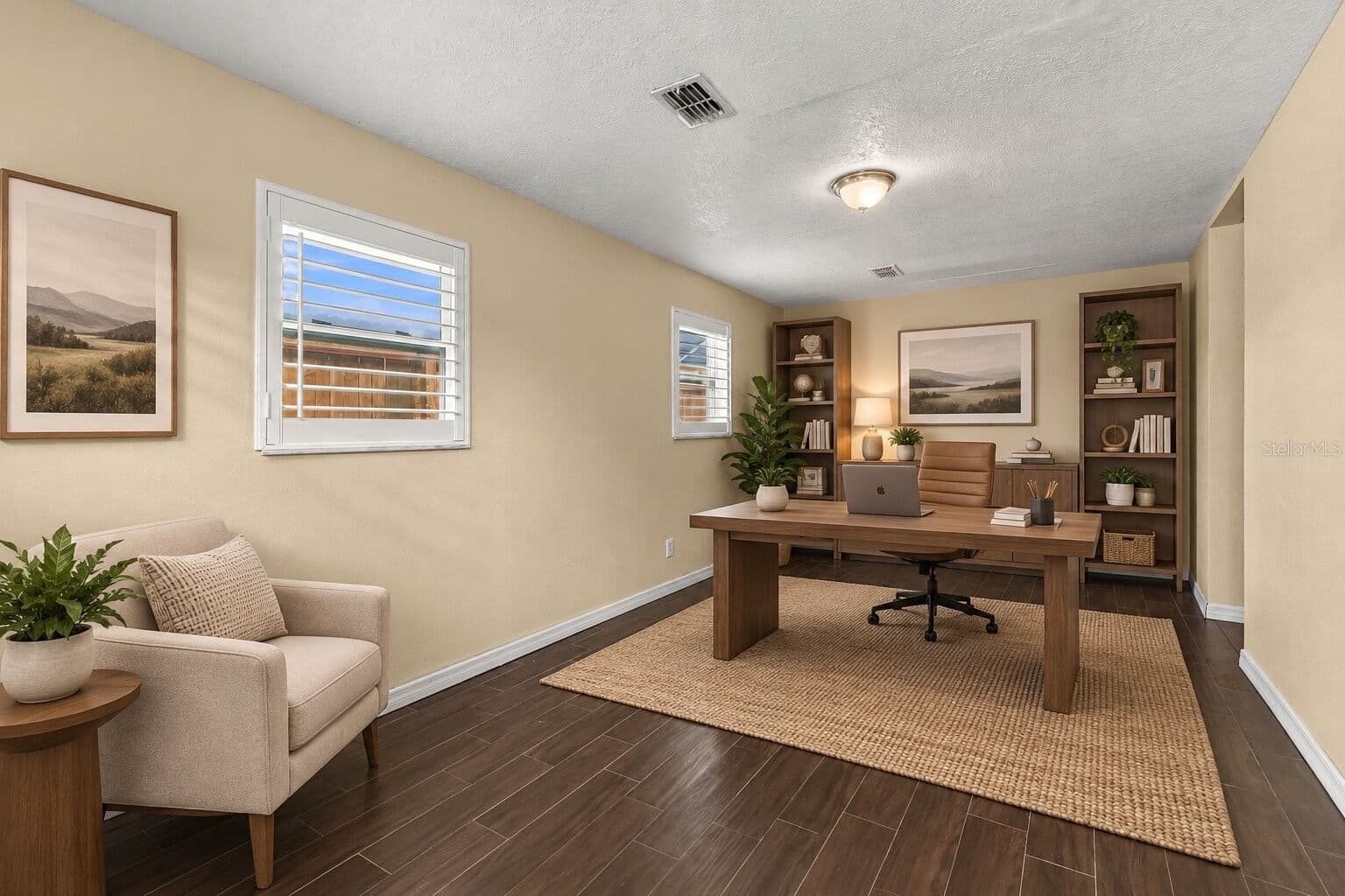 Photo 5 of 33 ORTMAN Drive