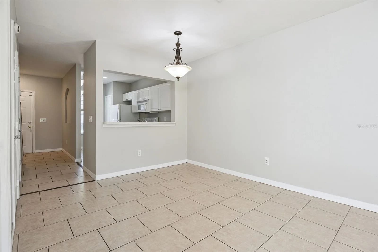 4175 PLANTATION COVE Drive