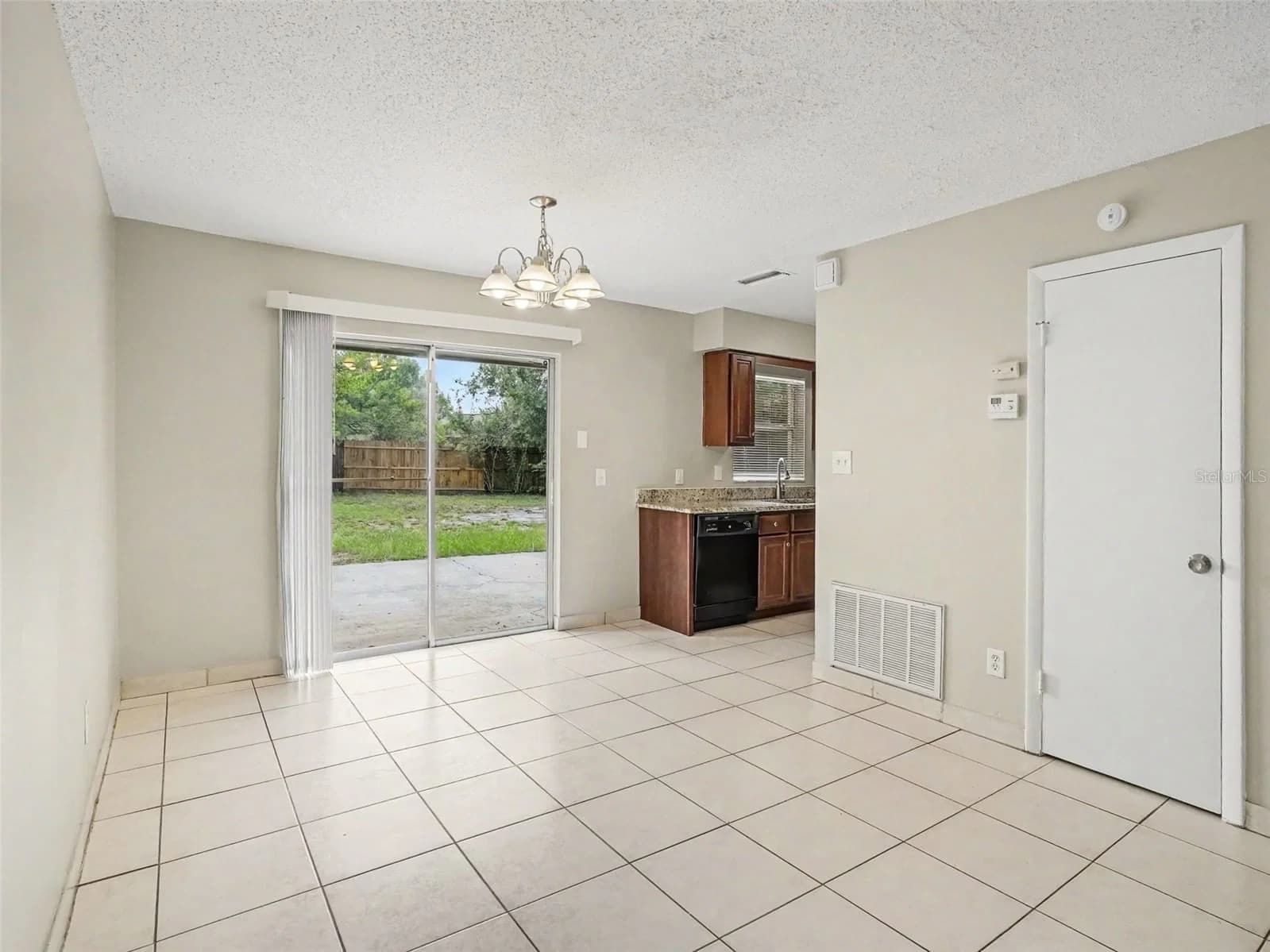 Photo 3 of 4514 COLBERT Court