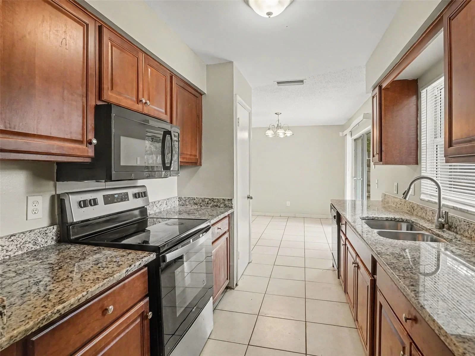 Photo 4 of 4514 COLBERT Court