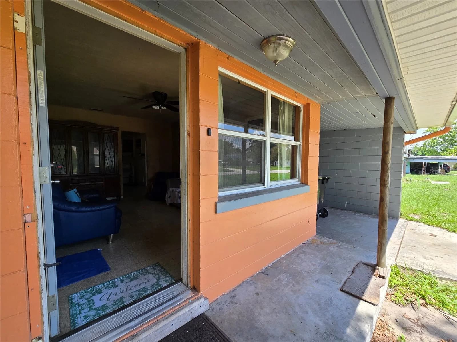 Photo 5 of 515 MONTICELLO Avenue