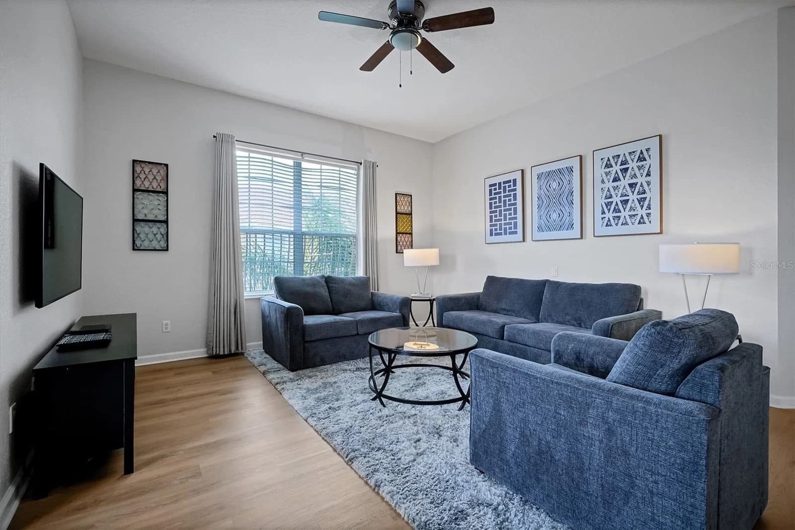Photo 5 of 5048 SHOREWAY Loop #40304