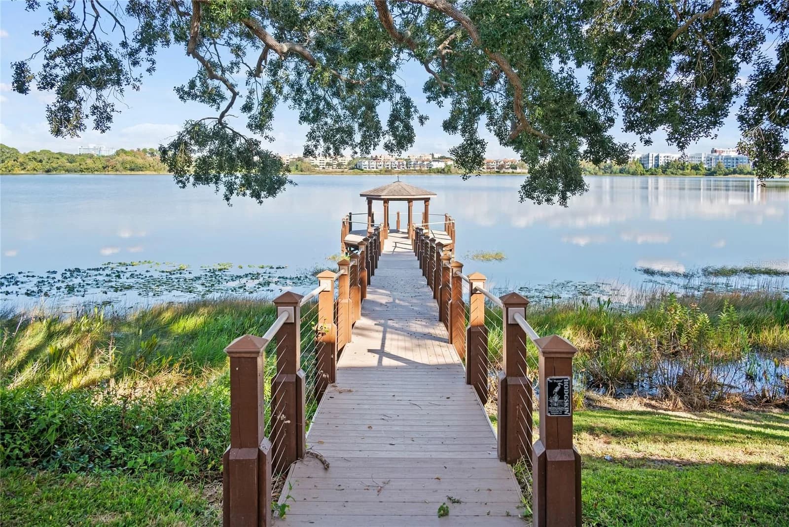 7319 SOMERSET SHORES Court
