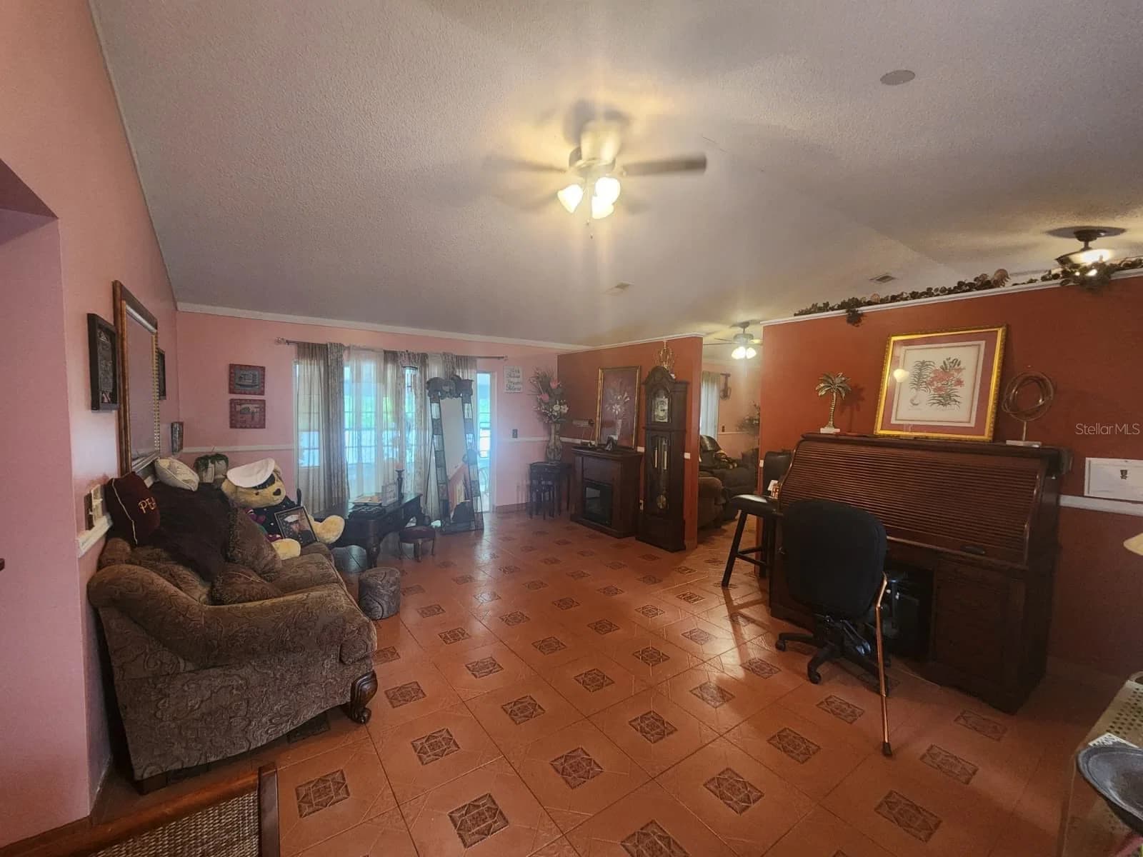3731 VALENCIA GROVE Lane