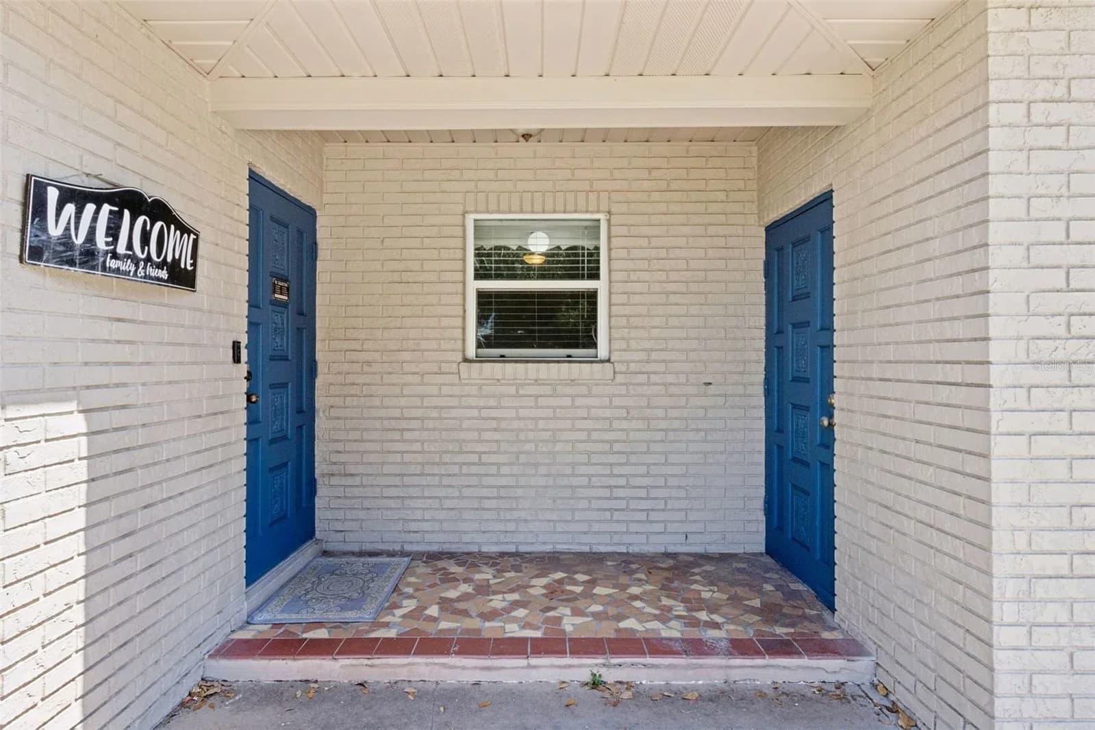 303 GRANADA Road