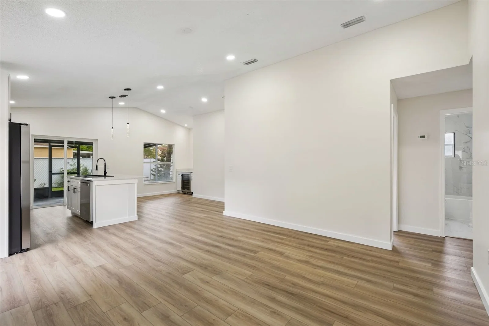 Photo 5 of 1158 VISTA PALMA Way