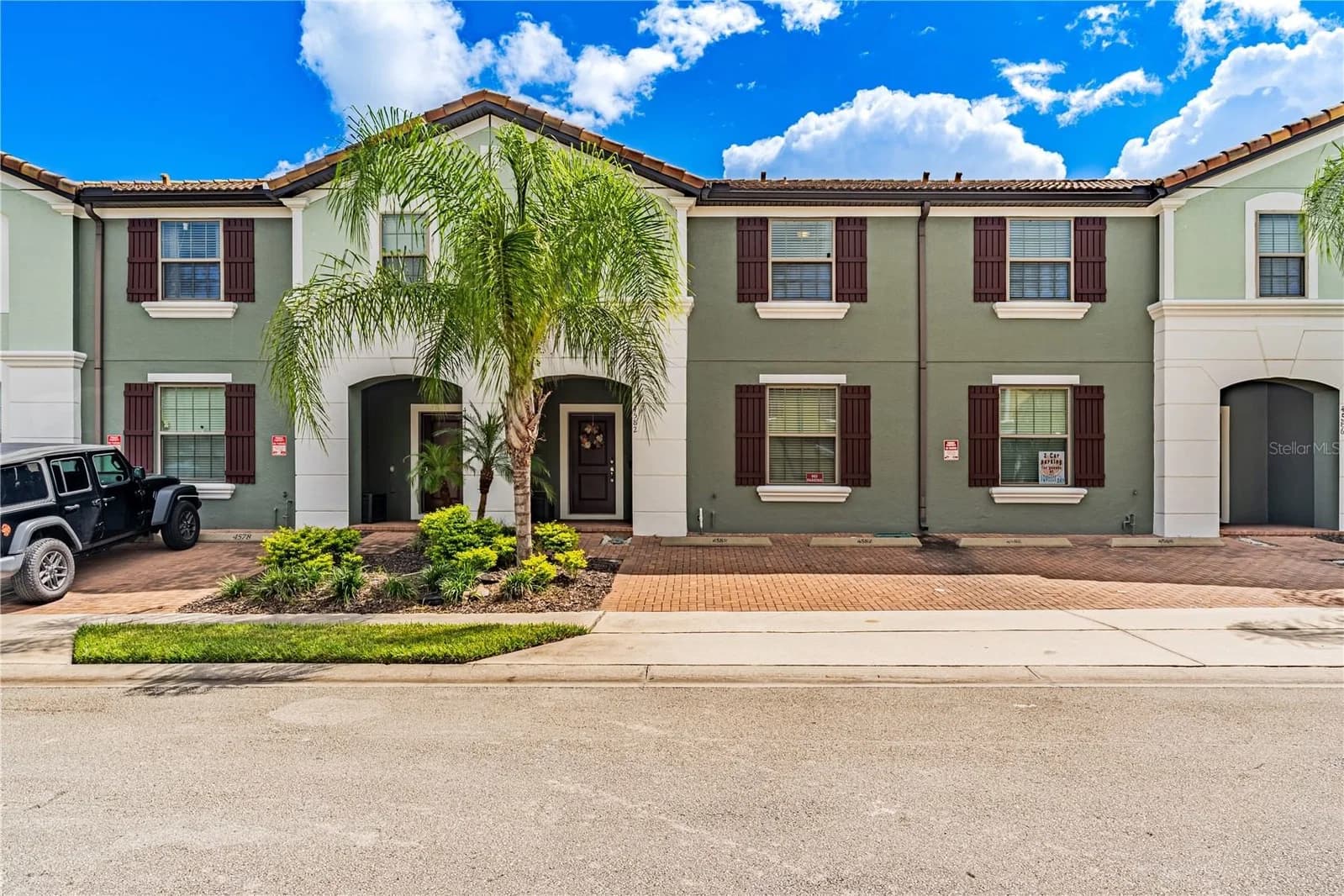 4582 TERRASONESTA Drive